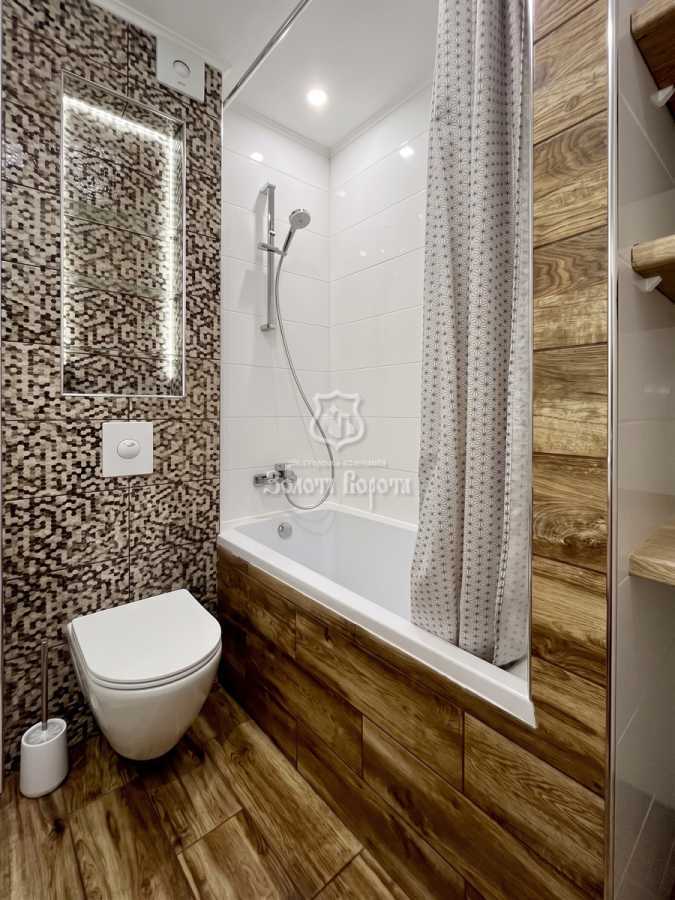 Продажа 1-комнатной квартиры 40.3 м², Бакинська, 1