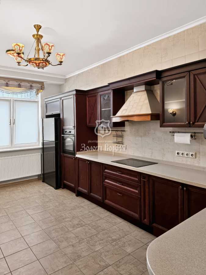 Продаж 2-кімнатної квартири 90.3 м², Звіринецька вул., 59є