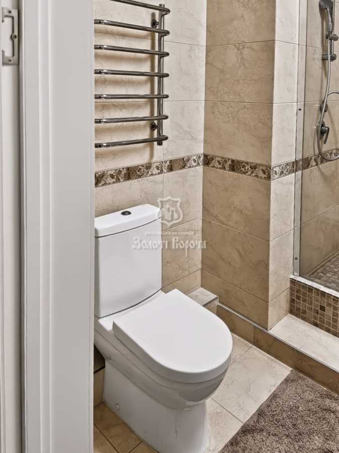 Продаж 2-кімнатної квартири 90.3 м², Звіринецька вул., 59є