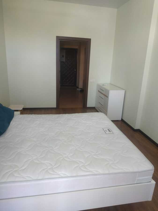 Аренда 2-комнатной квартиры 85.5 м², Евгения Коновальца ул., 44А