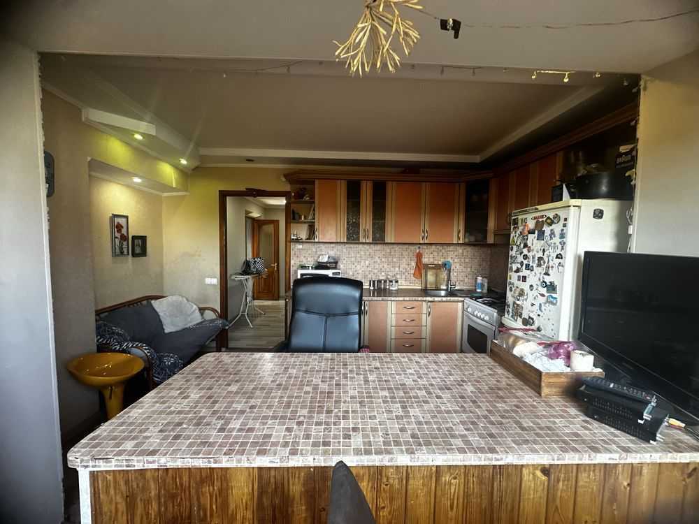 Продажа 2-комнатной квартиры 59 м², Центральная ул.