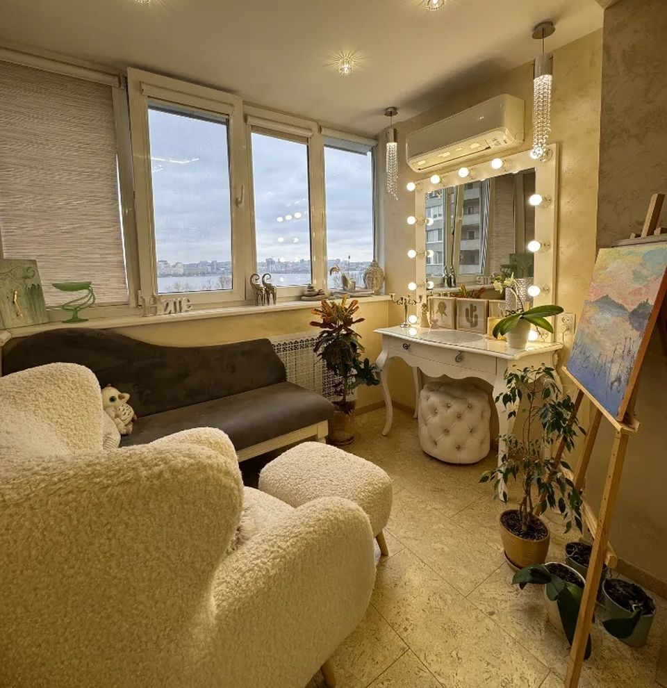 Продажа 5-комнатной квартиры 105 м², Маршала Малиновского ул., 26