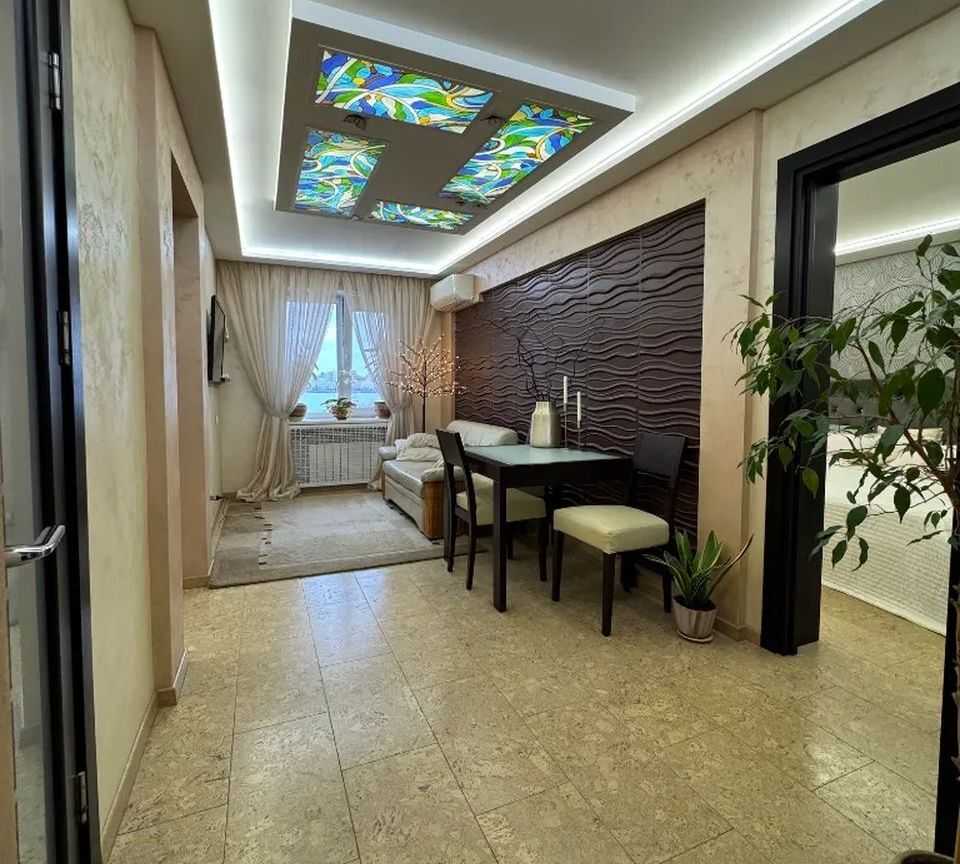 Продажа 5-комнатной квартиры 105 м², Маршала Малиновского ул., 26