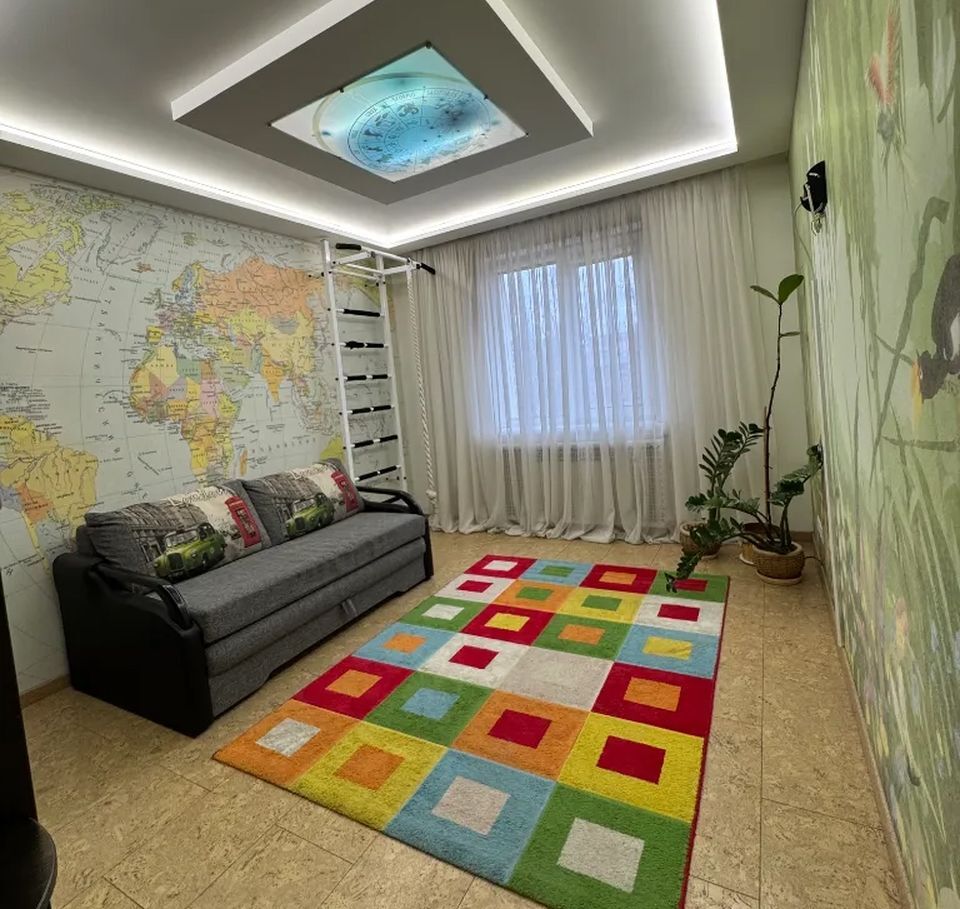 Продажа 5-комнатной квартиры 105 м², Маршала Малиновского ул., 26