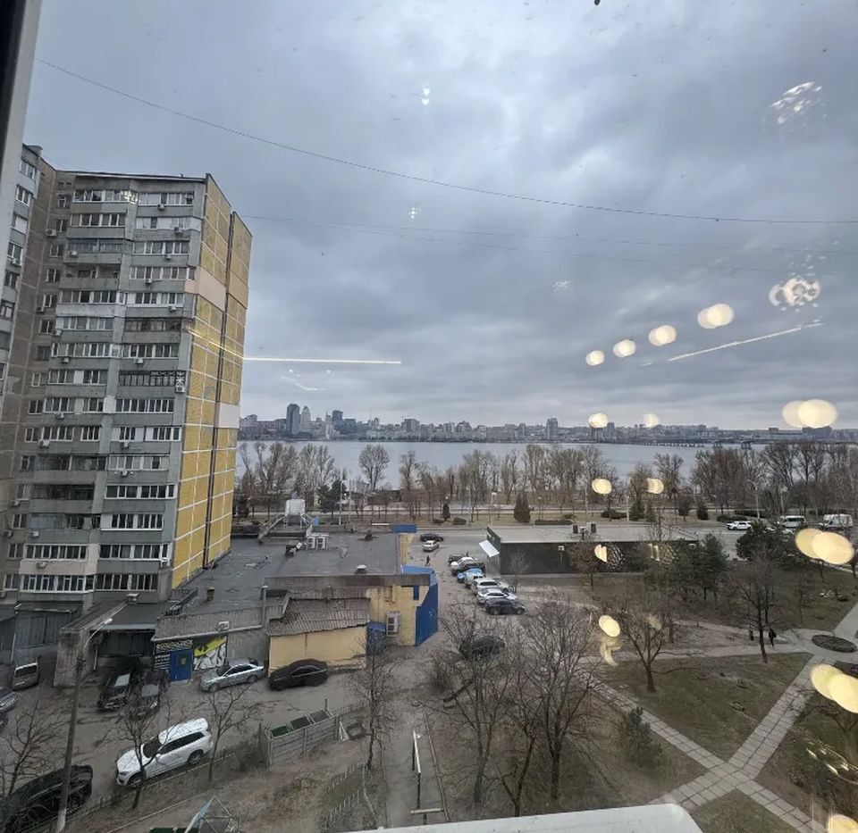 Продажа 5-комнатной квартиры 105 м², Маршала Малиновского ул., 26