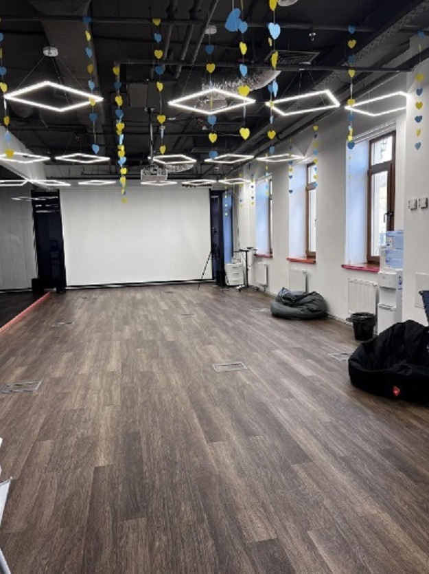 Аренда офиса 1200 м², Верхний Вал ул.