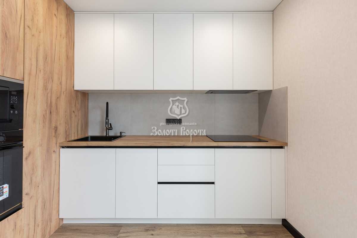 Продаж 2-кімнатної квартири 60 м², Сергія Данченка вул., 28