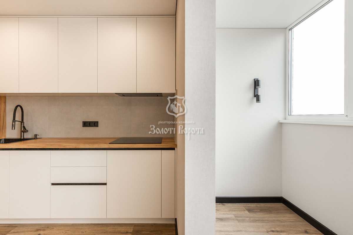 Продаж 2-кімнатної квартири 60 м², Сергія Данченка вул., 28