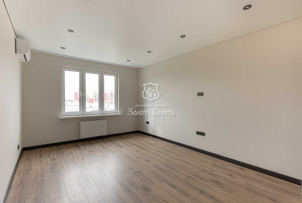 Продаж 2-кімнатної квартири 60 м², Сергія Данченка вул., 28
