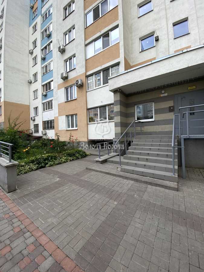 Продаж 2-кімнатної квартири 60 м², Сергія Данченка вул., 28