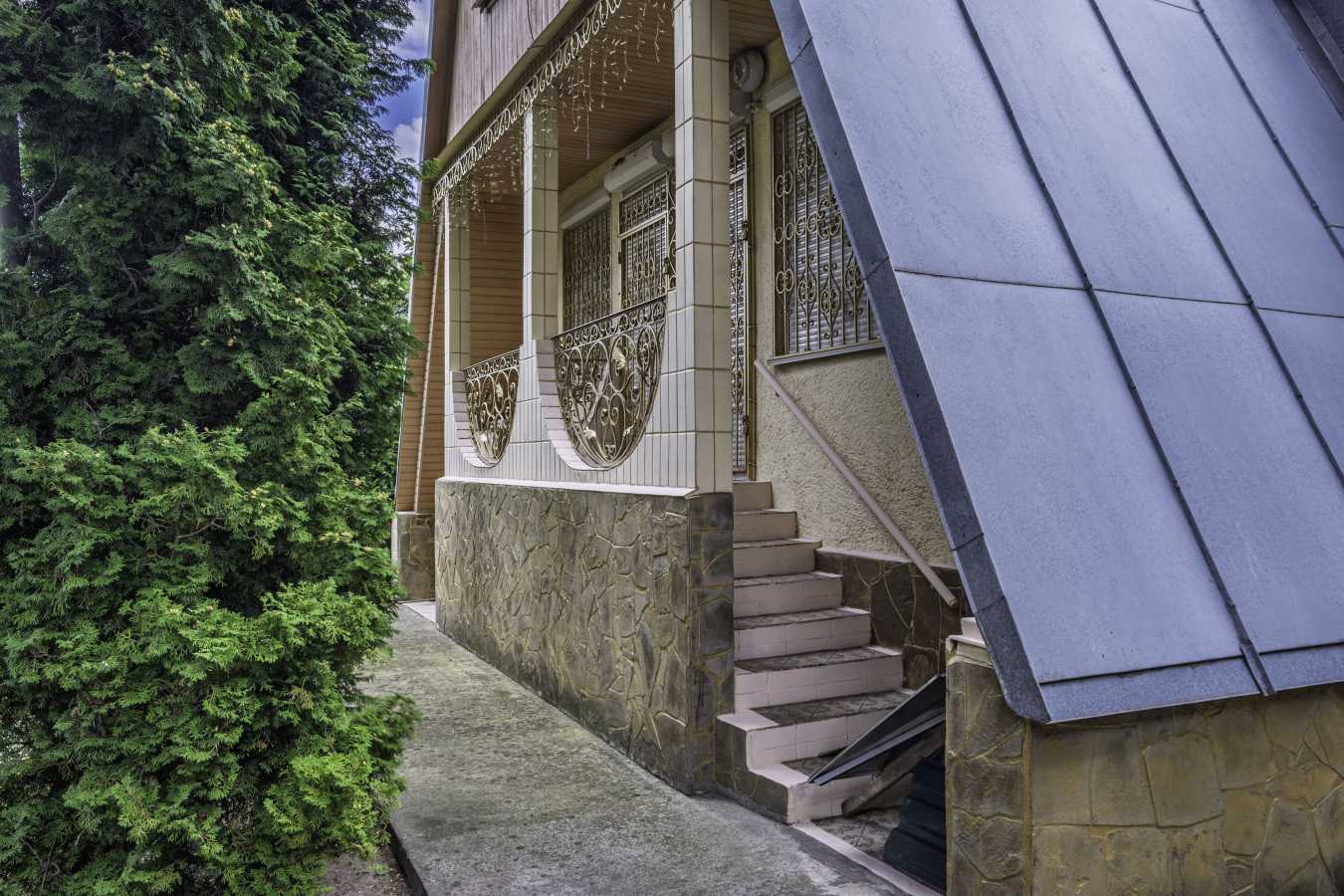 Продажа дома 250 м², Ново-Яблунська
