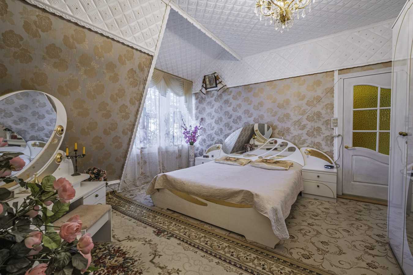 Продажа дома 250 м², Ново-Яблунська