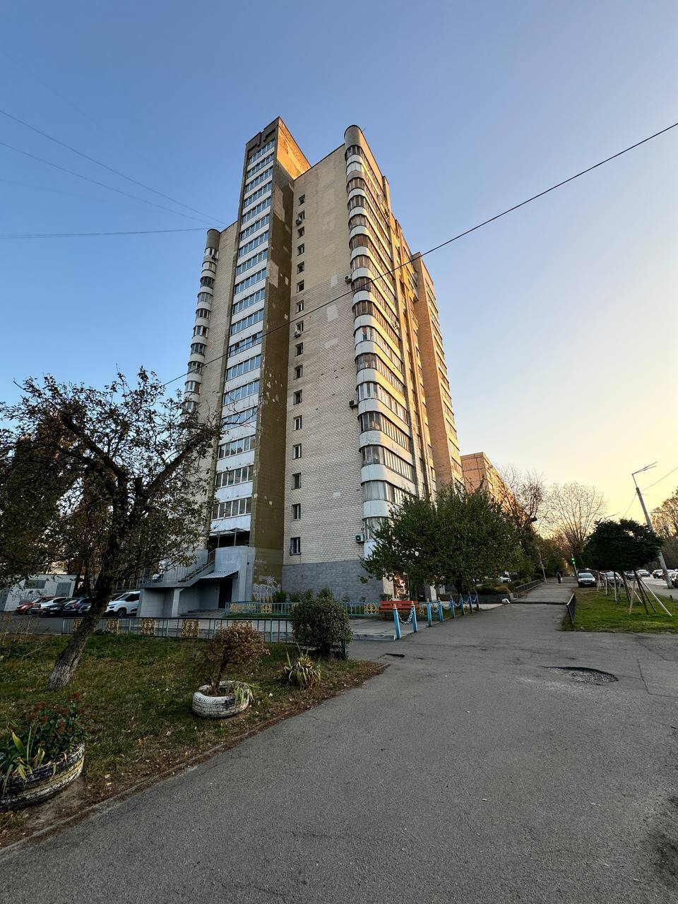 Оренда 3-кімнатної квартири 76 м², Відрадний просп., 55
