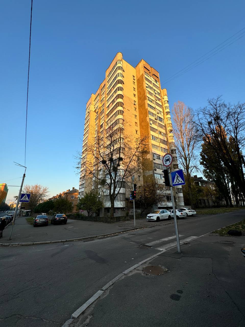 Оренда 3-кімнатної квартири 76 м², Відрадний просп., 55