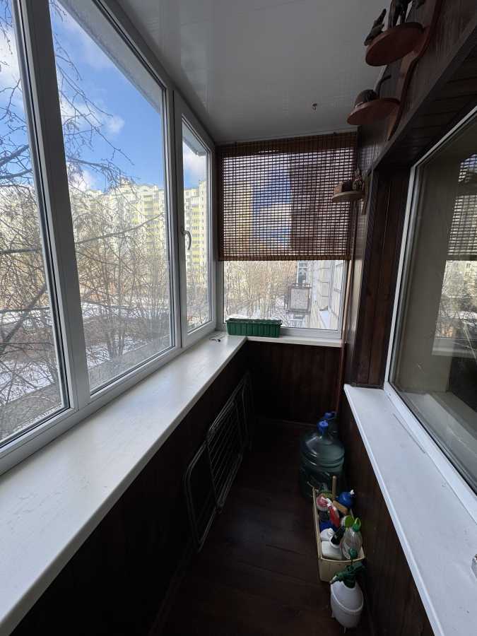 Продаж 3-кімнатної квартири 72 м², Ломоносова вул., 24