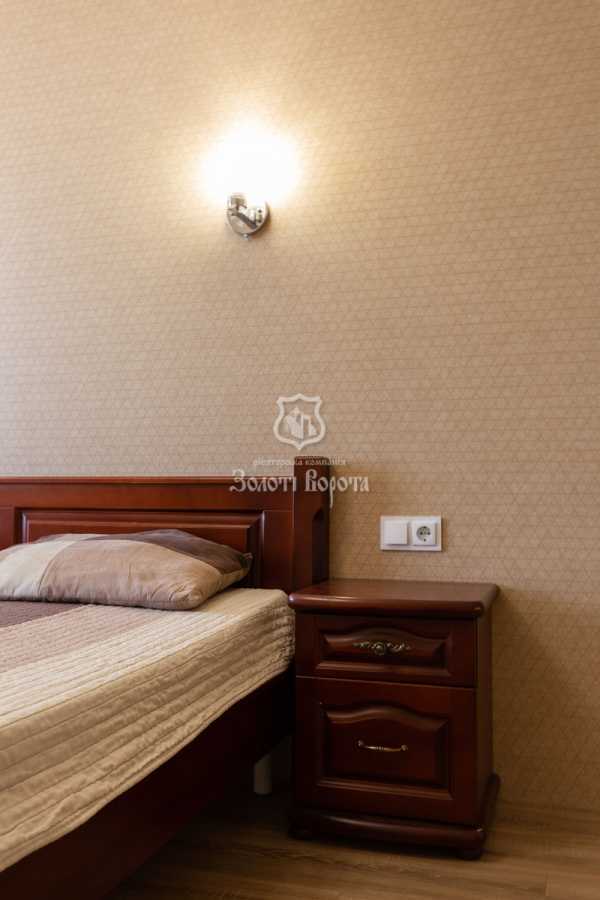 Продаж 3-кімнатної квартири 87.8 м², Євгена Сверстюка вул., 6А