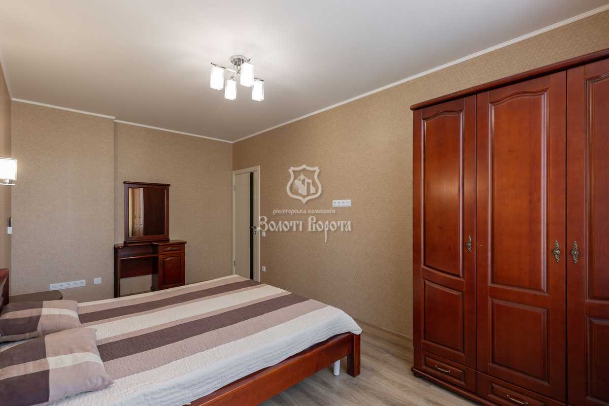 Продаж 3-кімнатної квартири 87.8 м², Євгена Сверстюка вул., 6А