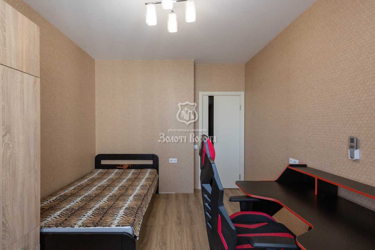 Продаж 3-кімнатної квартири 87.8 м², Євгена Сверстюка вул., 6А