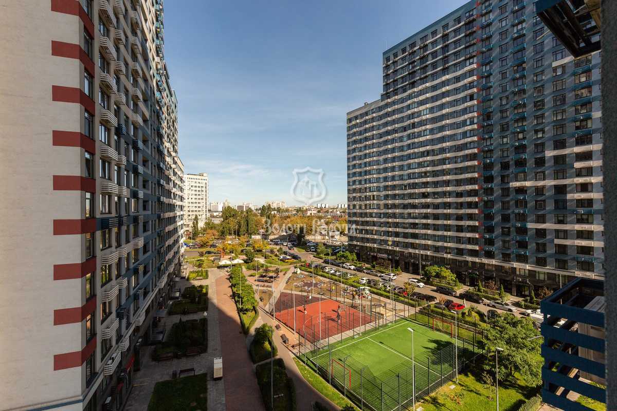 Продаж 3-кімнатної квартири 87.8 м², Євгена Сверстюка вул., 6А