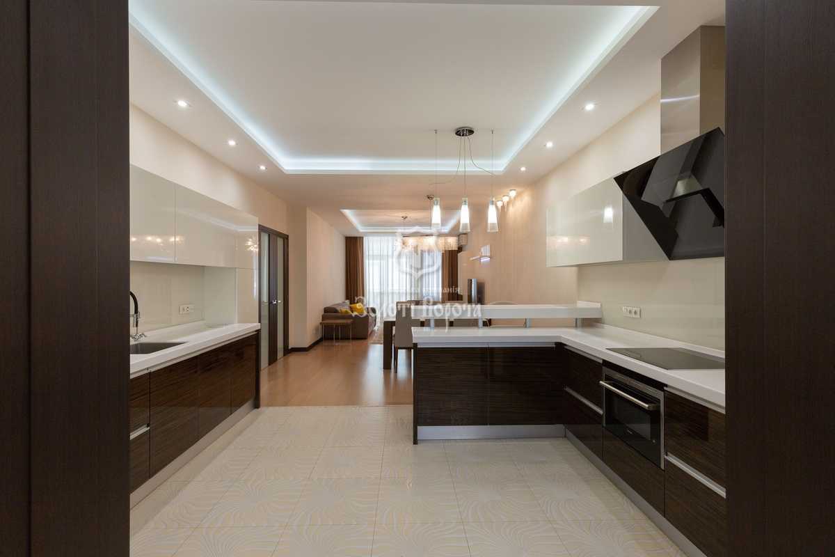 Продажа 3-комнатной квартиры 134.6 м², Леси Украинки бул., 7Б