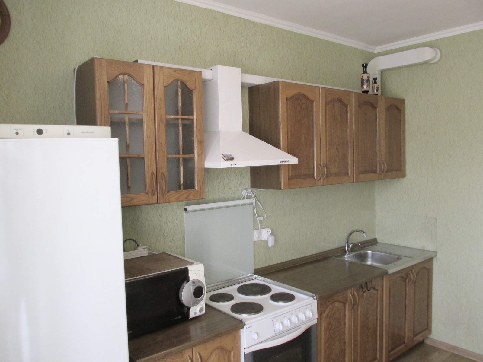 Аренда 1-комнатной квартиры 54 м², Александра Мишуги ул., 8