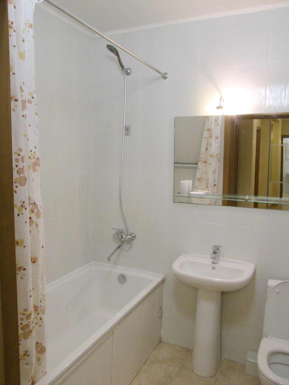 Аренда 1-комнатной квартиры 54 м², Александра Мишуги ул., 8