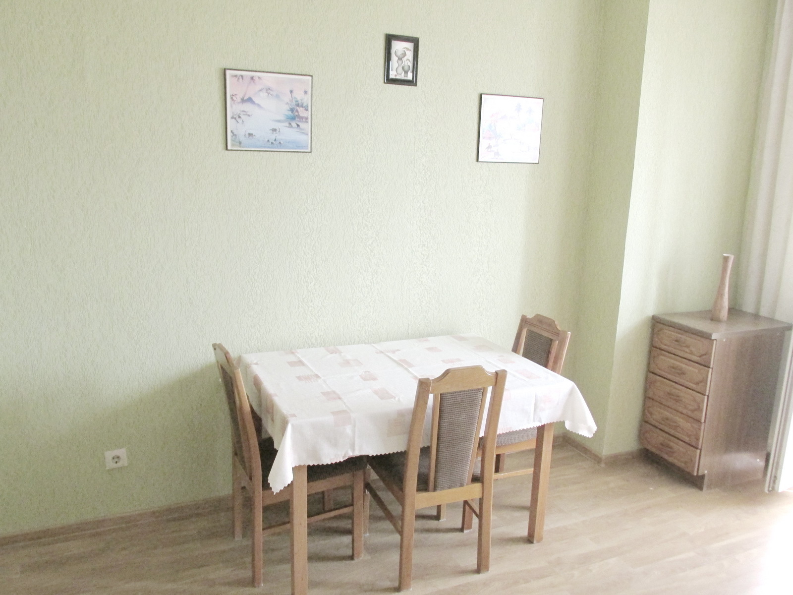 Аренда 1-комнатной квартиры 54 м², Александра Мишуги ул., 8