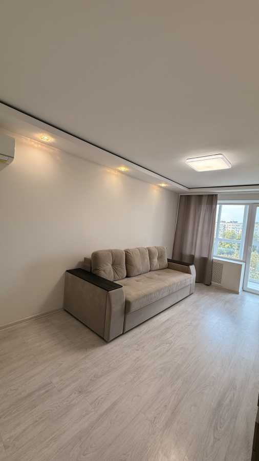 Продаж 3-кімнатної квартири 64 м², Слобожанський просп., 19