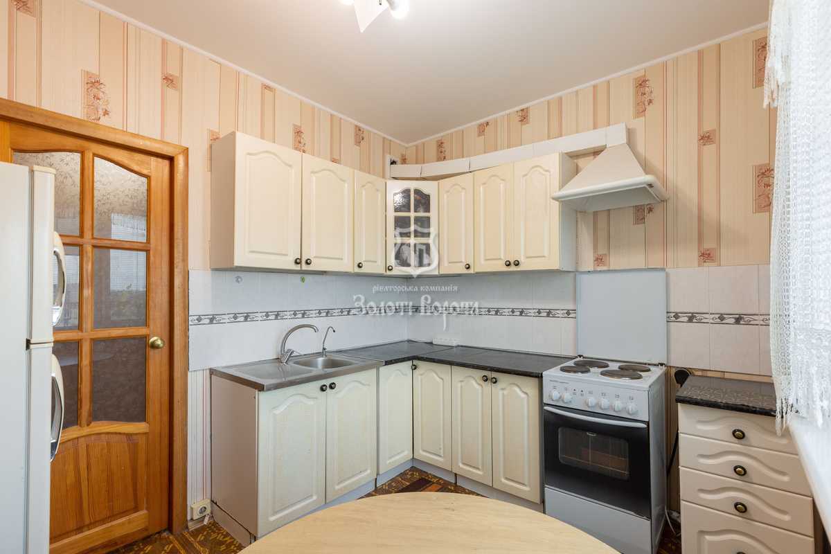 Продаж 2-кімнатної квартири 59.8 м², Клавдіївська вул., 23/15