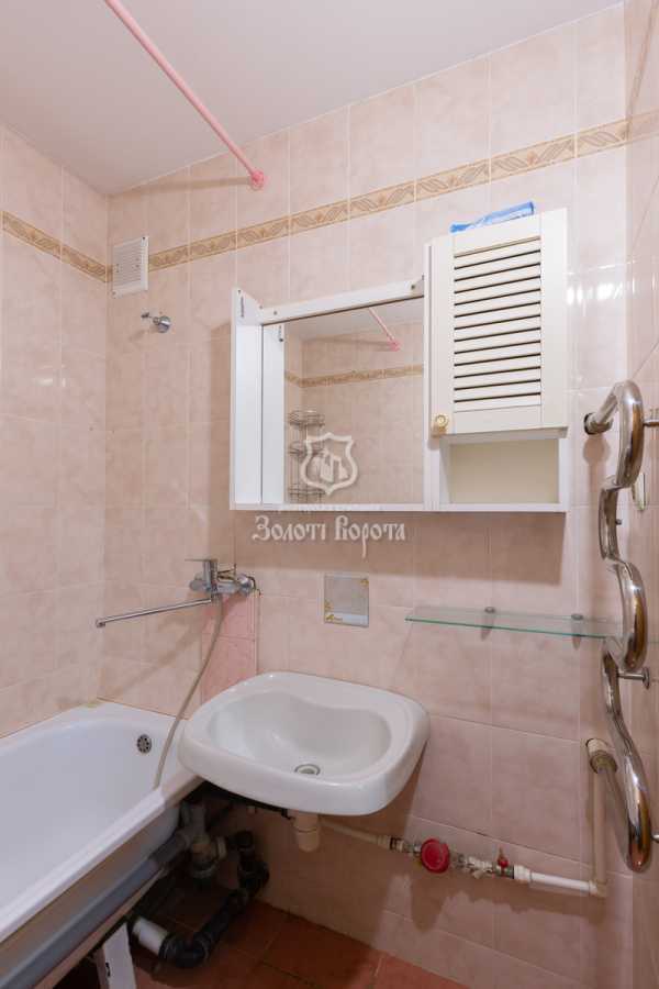 Продаж 2-кімнатної квартири 59.8 м², Клавдіївська вул., 23/15