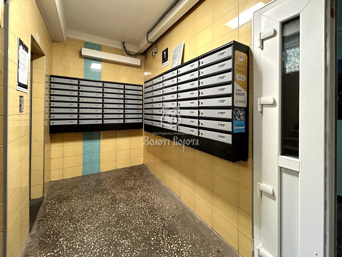 Продажа 1-комнатной квартиры 35.8 м², Лукянівська, 11