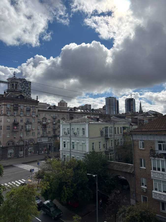 Продажа 2-комнатной квартиры 52 м², Большая Васильковская ул., 84