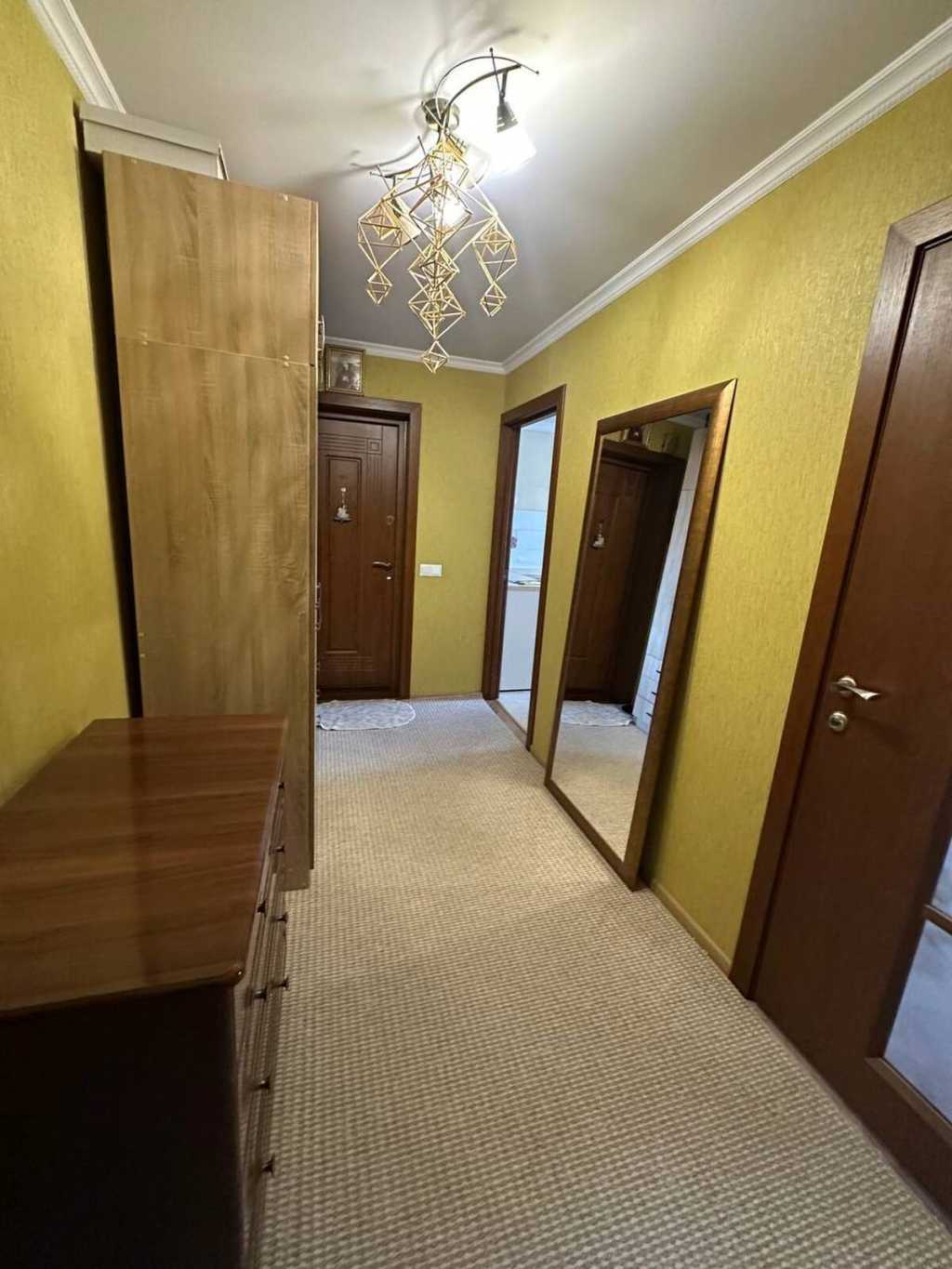 Продажа 2-комнатной квартиры 55 м², Трембовецкой ул.