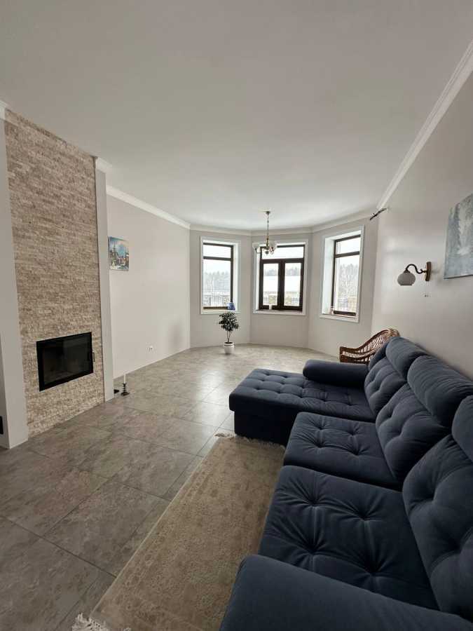 Продажа дома 228.4 м², Подильна