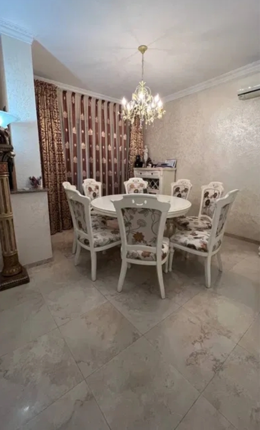 Аренда дома 261 м², Толбухина ул.
