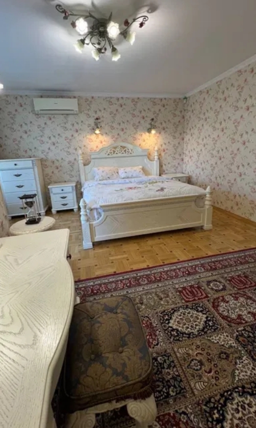 Аренда дома 261 м², Толбухина ул.