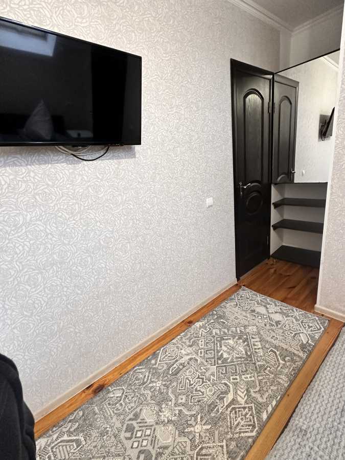 Дом посуточно 200 м², Легоцького, 71