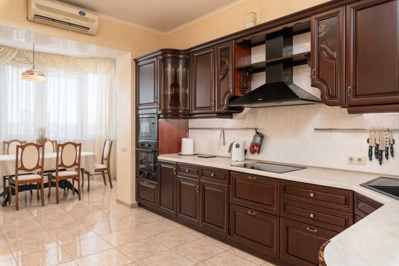 Продажа 3-комнатной квартиры 120 м², Маршала Тимошенко ул., 21