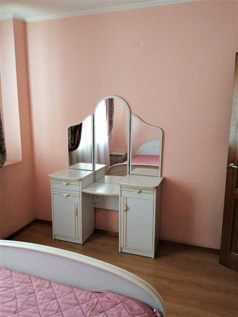 Аренда 2-комнатной квартиры 70 м², Святошинская пл., 1/1
