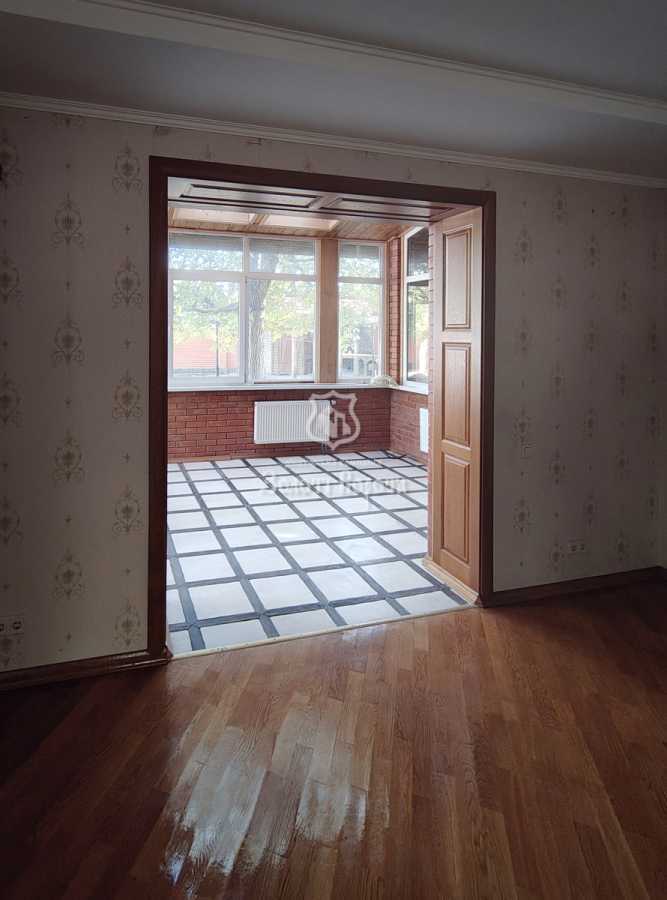 Продажа дома 293.6 м², Грушевського, 6
