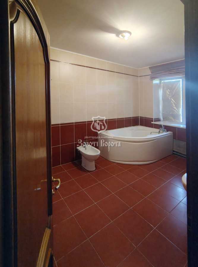 Продажа дома 293.6 м², Грушевського, 6