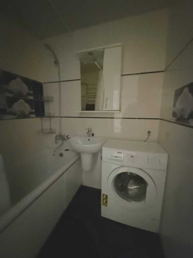 Продажа 1-комнатной квартиры 35.1 м², Героев Днепра ул., 81