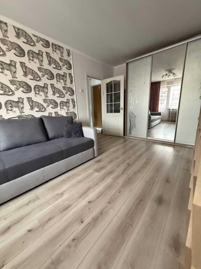 Продажа 1-комнатной квартиры 35.1 м², Героев Днепра ул., 81