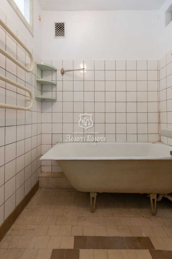 Продаж 4-кімнатної квартири 95 м², Флоренції вул., 5