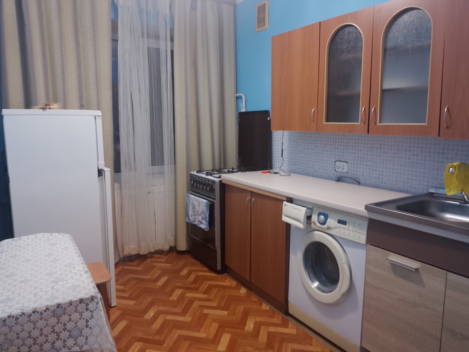 Оренда 1-кімнатної квартири 30 м², Волинська вул., 25