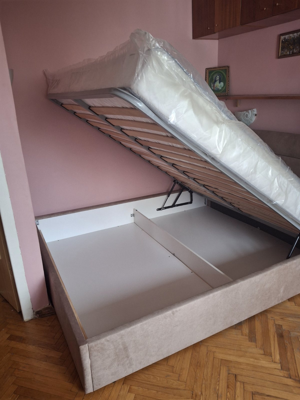 Оренда 1-кімнатної квартири 30 м², Волинська вул., 25
