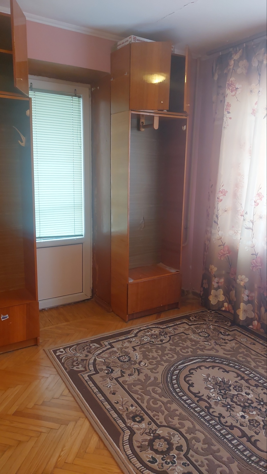 Оренда 1-кімнатної квартири 30 м², Волинська вул., 25