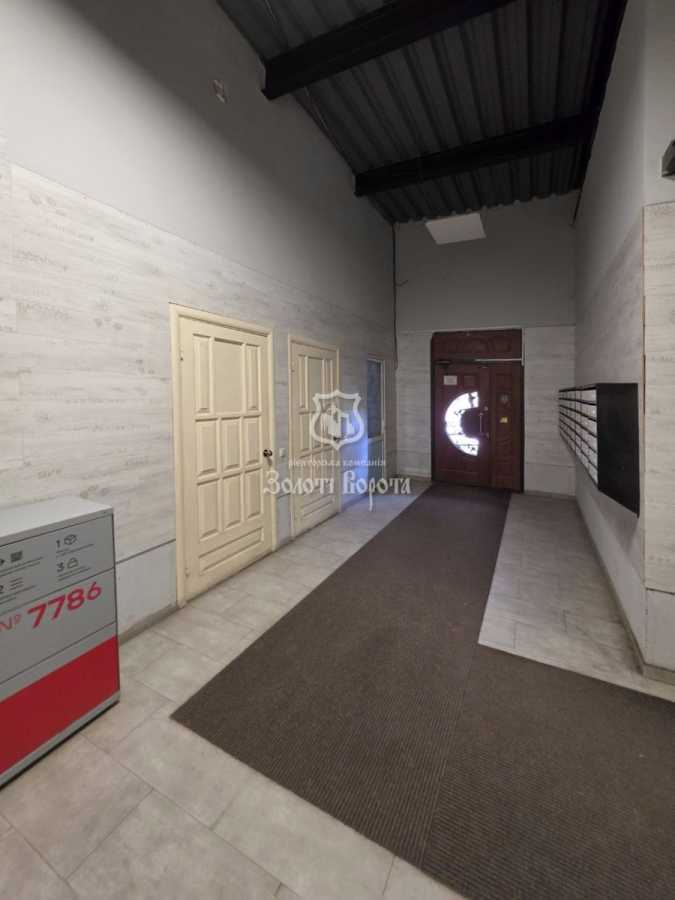 Продаж 1-кімнатної квартири 33.4 м², Милославська, 31в