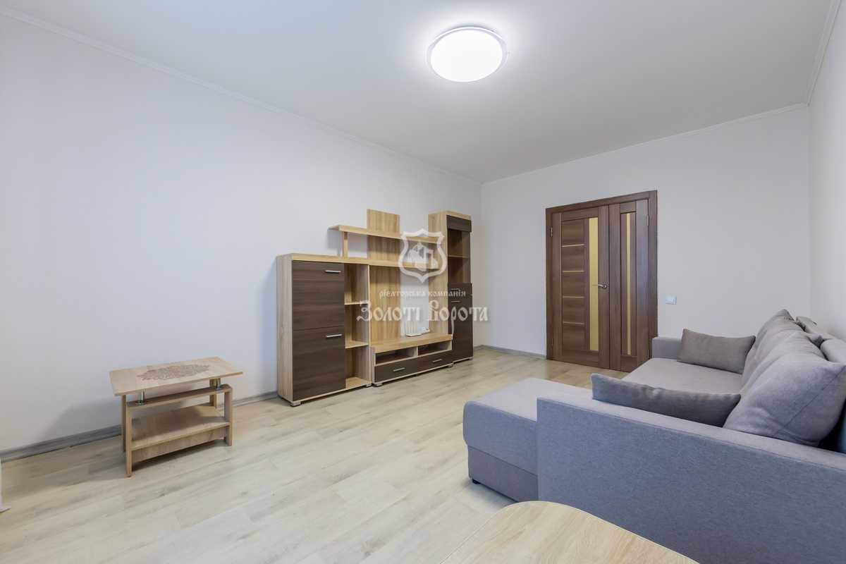 Продаж 3-кімнатної квартири 70 м², Миколи Бажана просп., 28В