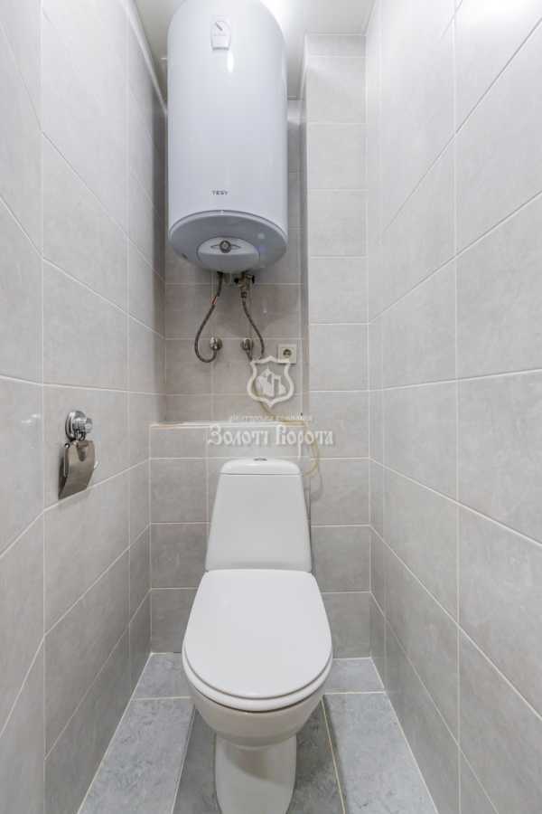 Продаж 3-кімнатної квартири 70 м², Миколи Бажана просп., 28В